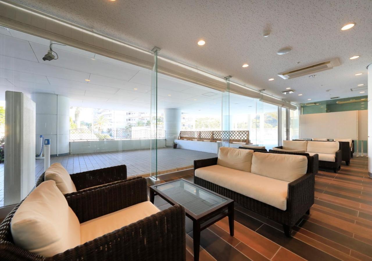 Katsuura Hilltop Hotel & Residence Bagian luar foto