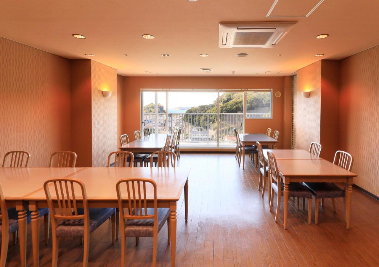 Katsuura Hilltop Hotel & Residence Bagian luar foto
