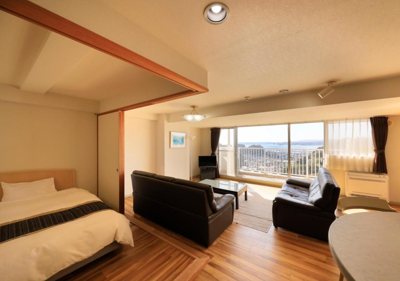 Katsuura Hilltop Hotel & Residence Bagian luar foto