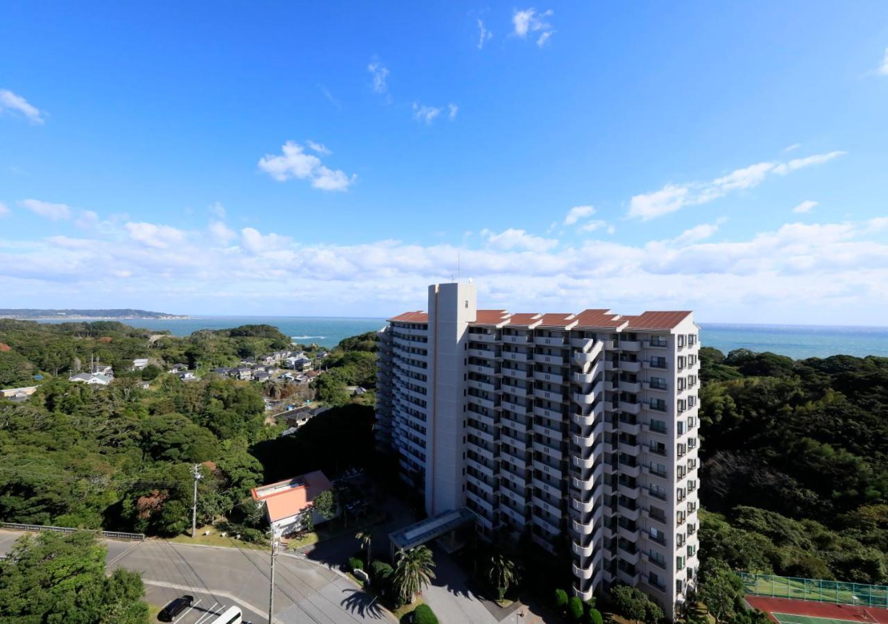 Katsuura Hilltop Hotel & Residence Bagian luar foto
