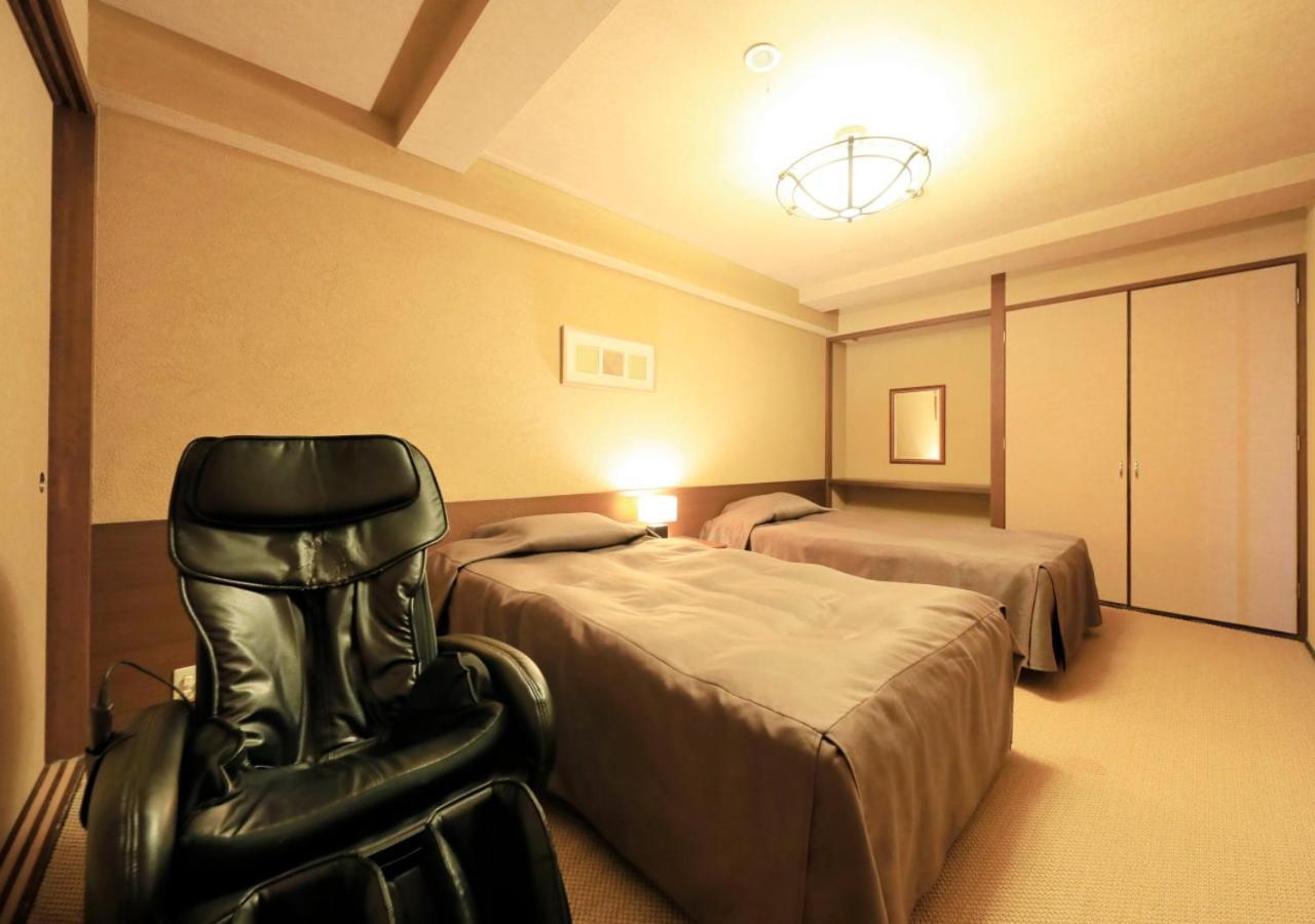 Katsuura Hilltop Hotel & Residence Bagian luar foto